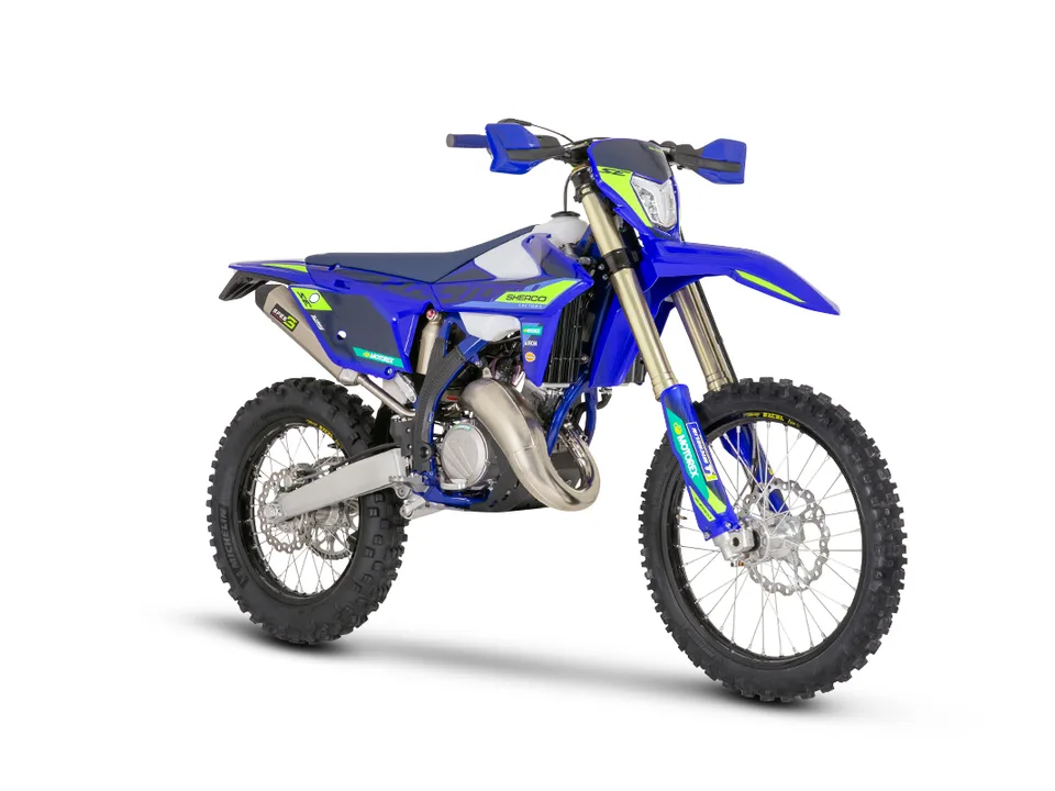 125 SE FACTORY